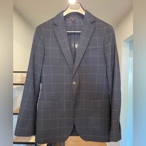 Banana Republic Slim Fit Performance Suit